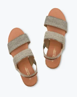 André Assous Allison Stretch-Linen Wedges