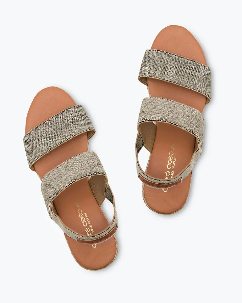 André Assous Allison Stretch-Linen Wedges