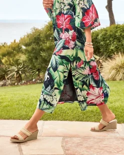 André Assous Nolita Stitched Raffia Wedges