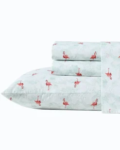 Flamingo Santa 4-Piece Queen Sheet Set