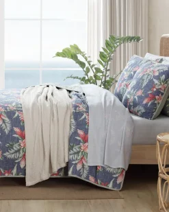 Floral Enchantment Reversible 3-Piece King Quilt Set