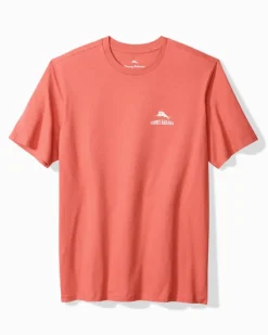 Yule Tide Greetings Graphic T-Shirt